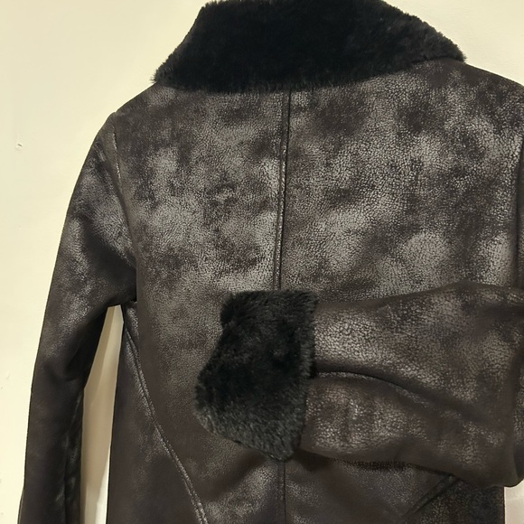 Brioni Black Shearling Jacket - Picture 6 of 6